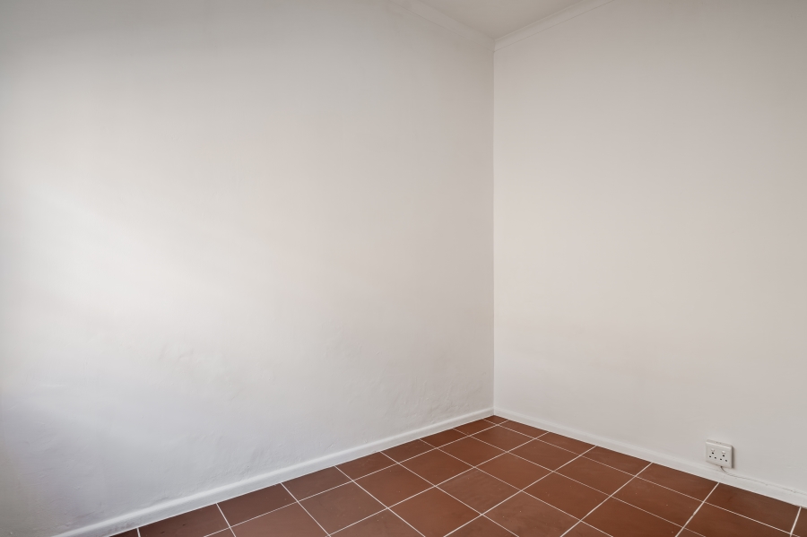 3 Bedroom Property for Sale in Woodstock Western Cape